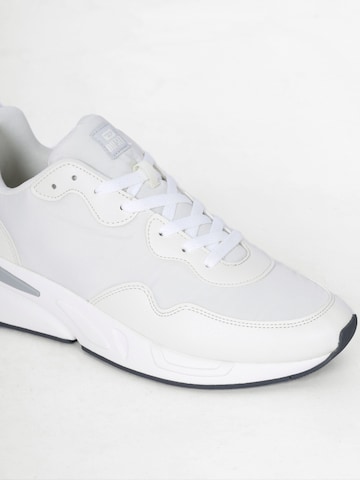Sneaker bassa 'S-SERENDIPITY LIGHT' di DIESEL in bianco