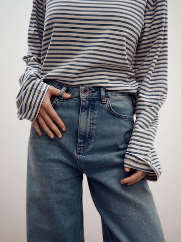 ABOUT YOU x Marie von Behrens Wide Leg Jeans 'Sina' in Blau