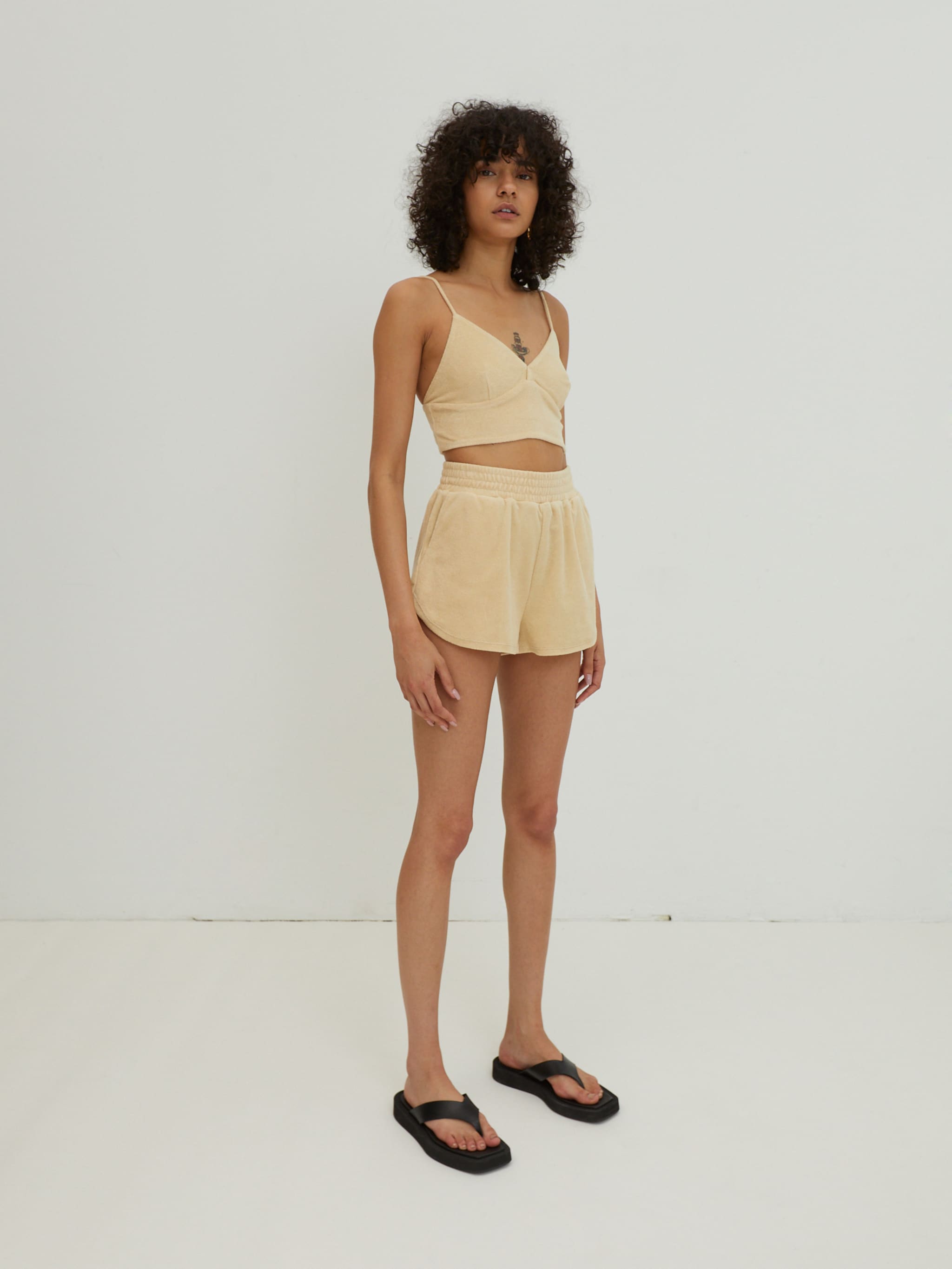 EDITED Produkte Shorts 'Parker' beige
