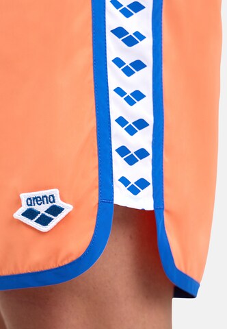 ARENA Αθλητικό ανδρικό μαγιό 'ICONS TEAM STRIPE BOXER' σε πορτοκαλί