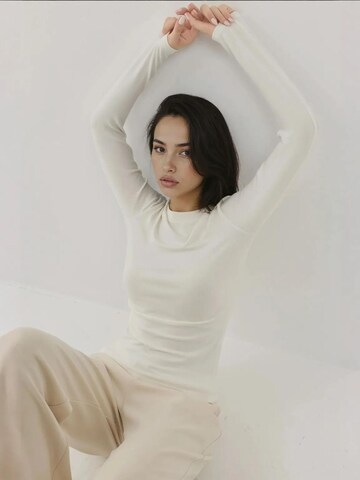 Hiccup - Camisa em branco