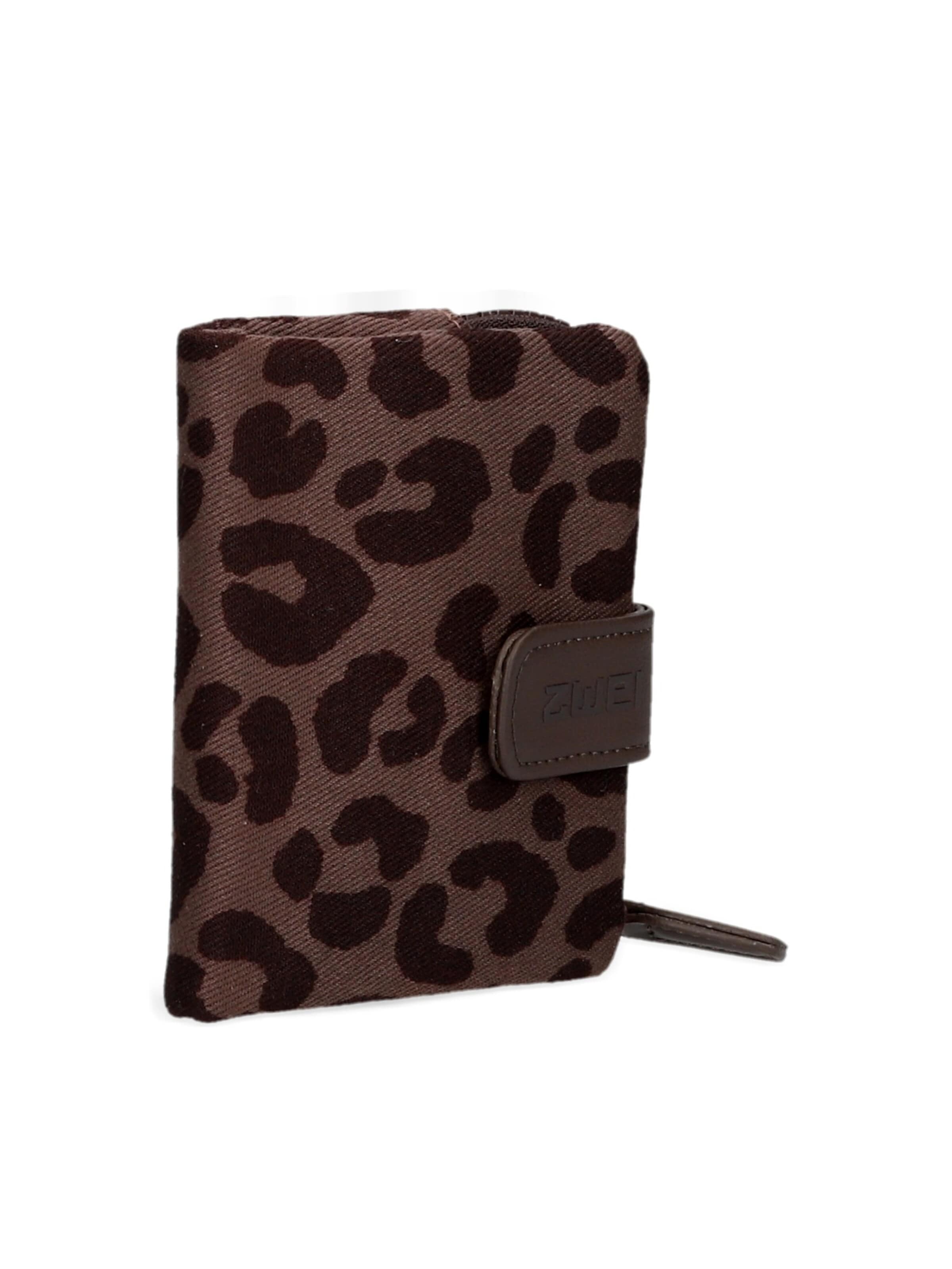 ZWEI Wallet 'MADEMOISELLE.M MW5' in Brown: front