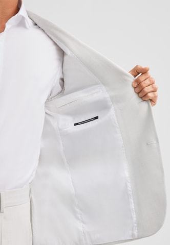 STRELLSON Slim fit Suit in White