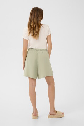 CULTURE Regular Shorts 'Clarina' in Grün