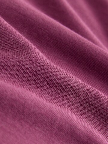 Tricou de la Next pe roz