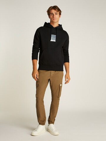 Calvin Klein Jeans Sweatshirt 'BRUSH STROKE' in Schwarz