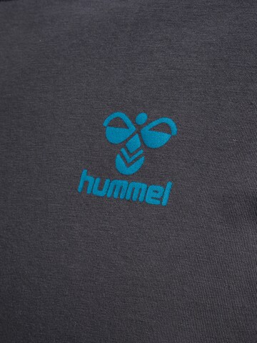 T-Shirt fonctionnel 'Staltic' Hummel en gris