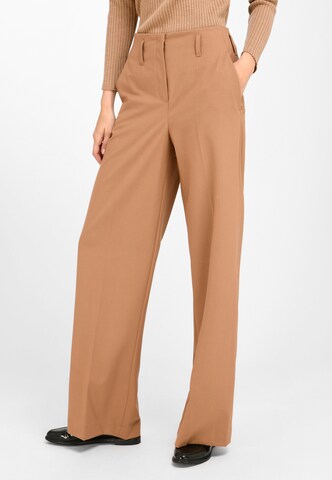 Peter Hahn Wide leg Pleated Pants in Brown: front