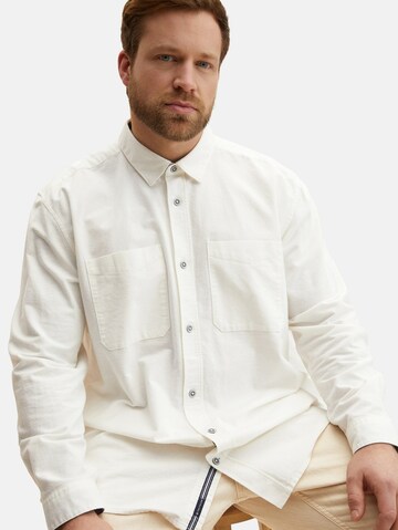 TOM TAILOR Men + Regular fit Button Up Shirt in White