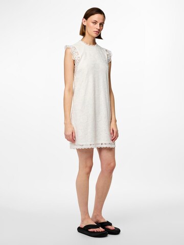 PIECES Kleid 'OLLINE' in Weiß