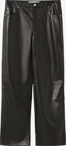 Bershka Slim fit Trousers in Black: front