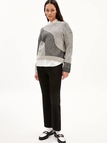 ARMEDANGELS Pulover 'Mayraa Vanise' | siva barva