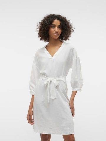 VERO MODA - Vestido 'Gaiga' en blanco: frente