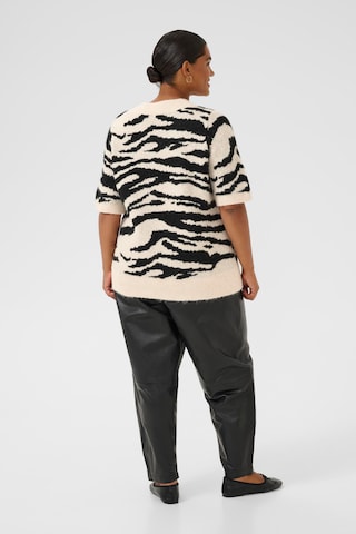 Pull-over 'Sandia' KAFFE CURVE en blanc