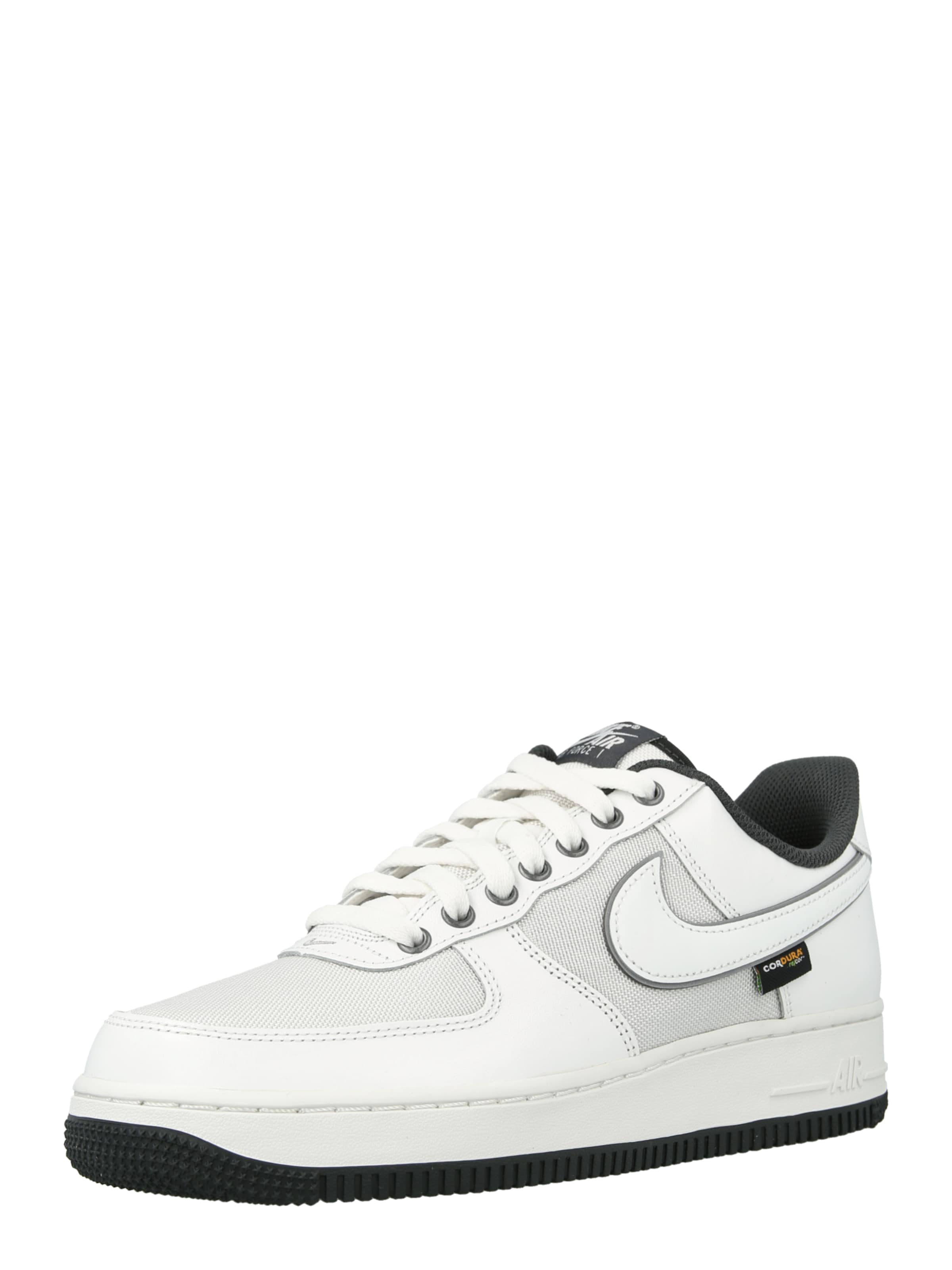 Sneaker bassa 'Air Force 1 '07 LV8' di Nike Sportswear in bianco: frontale