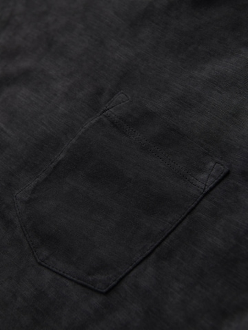 Ombre Shirt in Black