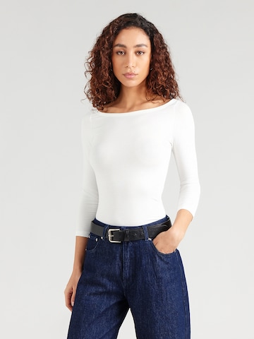 PIECES Μπλουζάκι 'PCPhoebe' σε λευκό: μπροστά