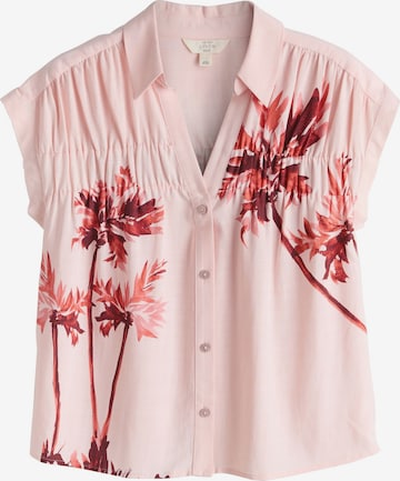 Next Pusero värissä vaaleanpunainen: etupuoli