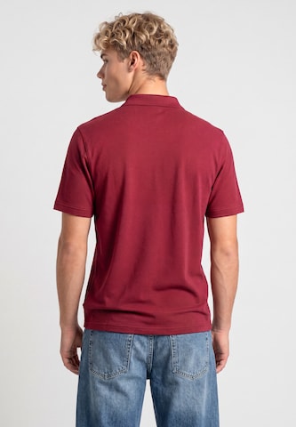 MO Shirt in Red