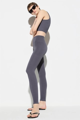 No Matter What Skinny Leggings in Grey