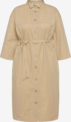 Robe-chemise Ulla Popken en beige : devant