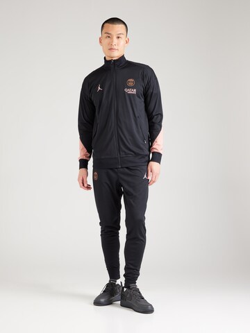 NIKE Спортивный костюм 'STRK' в Черный: спереди