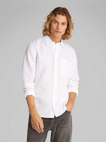 Regular fit Camicia di Calvin Klein Jeans in bianco: frontale