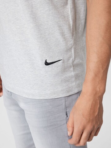 Nike Sportswear Μπλουζάκι σε γκρι