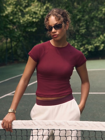 T-shirt self. en rouge : devant