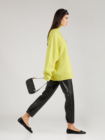 Pull-over TOPSHOP en jaune