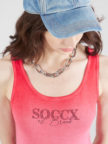 Soccx Top 'TA:MI' in Rood