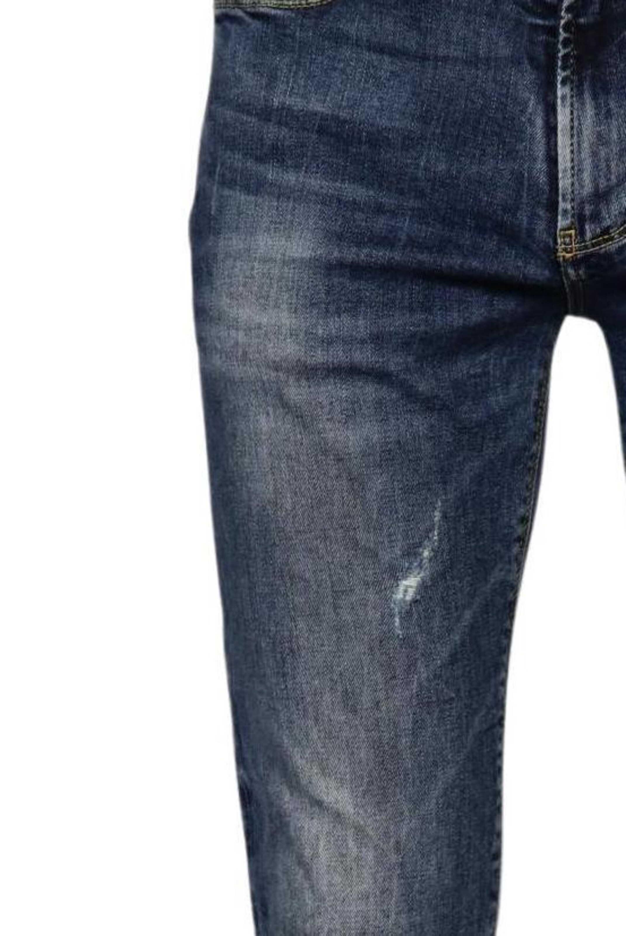 Armani Jeans Jeans in 30 in Blue