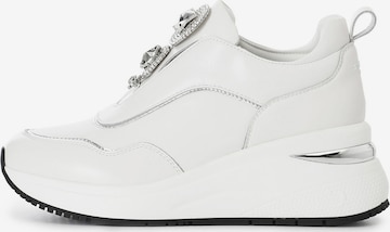 Sneaker bassa di CAFè NOIR in bianco: frontale