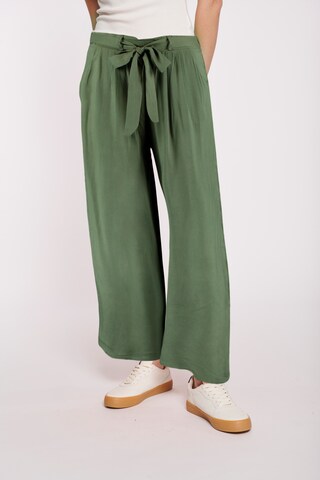Hailys Loose fit Pants in Green: front