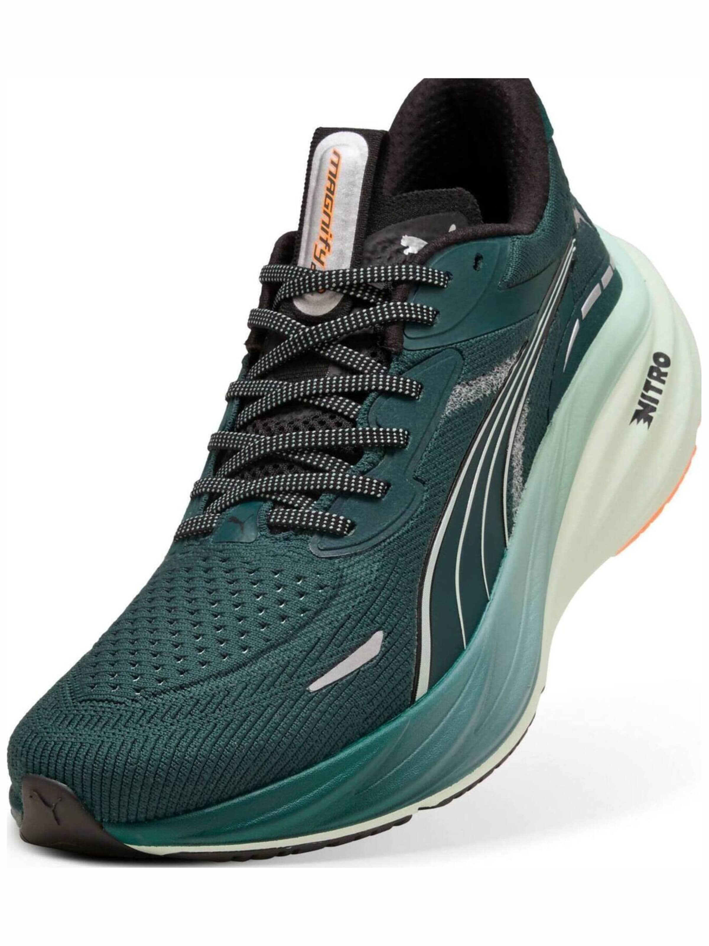Scarpa da corsa 'Magnify Nitro 3' di PUMA in verde