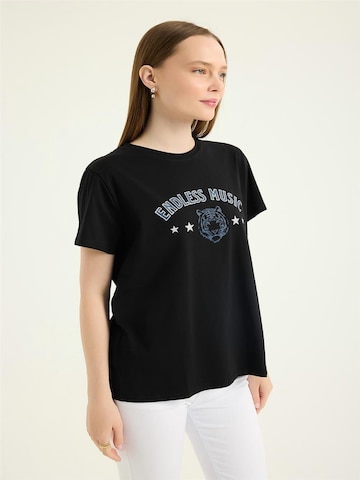 HOME STORE Shirt in Zwart