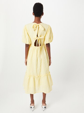 Résumé Dress 'Letty' in Yellow