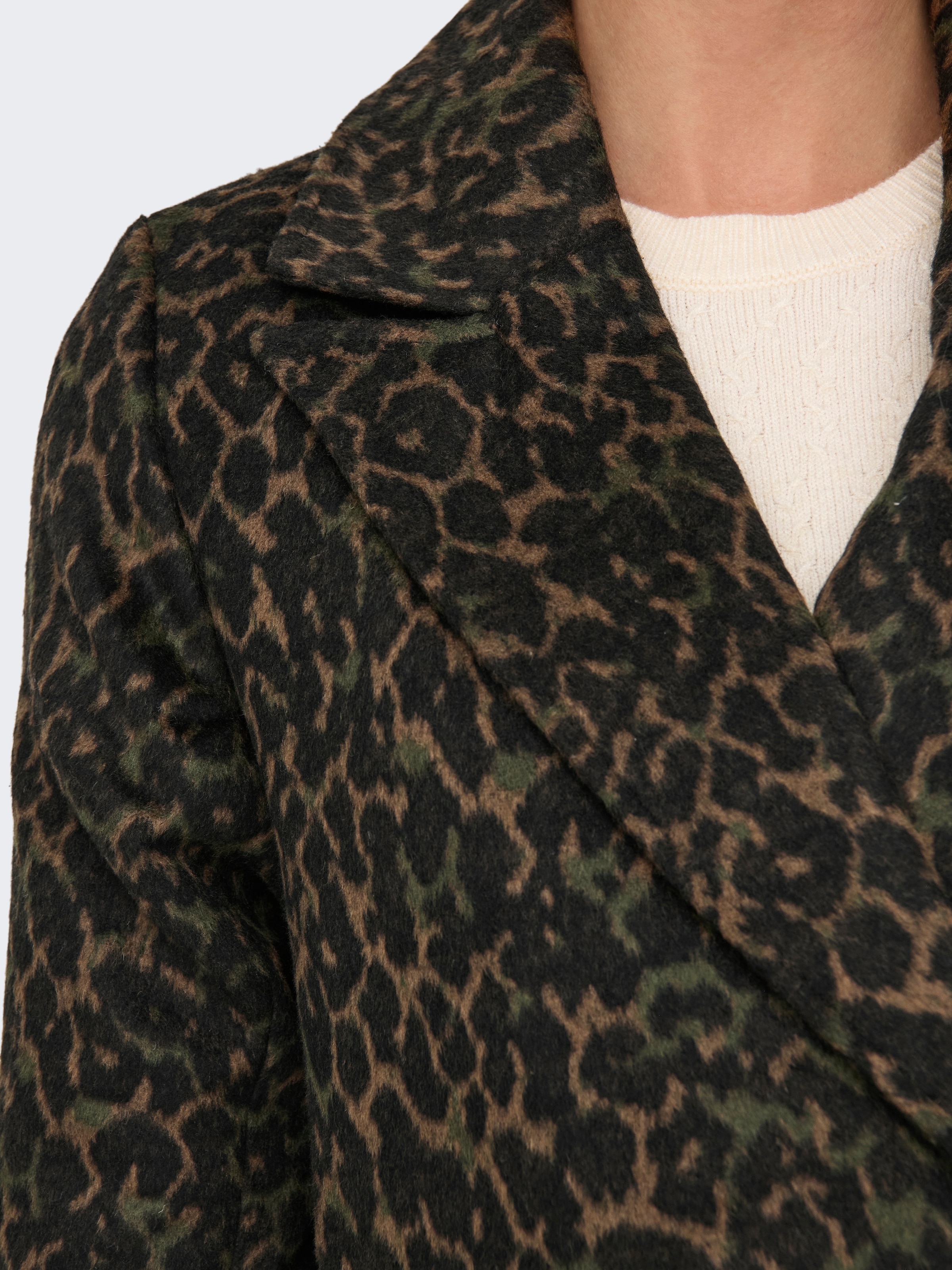 Only Between Seasons Coat ONLCassandra Female Green Animal Print Size S