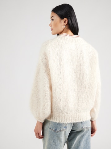 TWNS THE LABEL Sweater 'Engelwood' in Beige