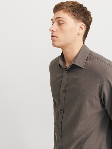 JACK & JONES Regular fit Button Up Shirt 'JJESummer' in Brown
