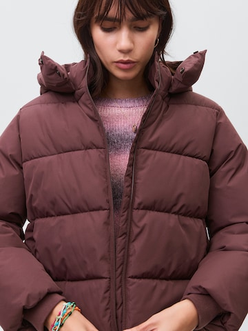 Giacca invernale di MANGO TEEN in rosso