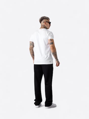 T-Shirt 'Sélection Privée' ESTEEM en blanc