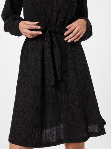 Robe 'Dalilah' PIECES en noir