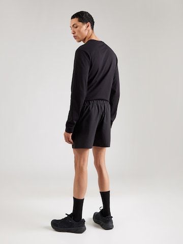 Reebok Regular Sportshorts 'NIGEL' in Schwarz