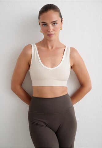 Bustier Soutien-gorge de sport Aim'n en beige : devant