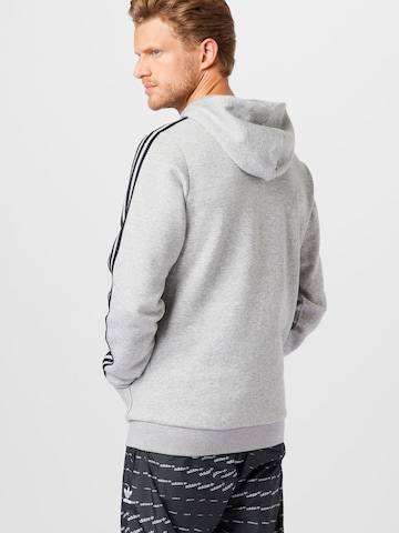 ADIDAS SPORTSWEAR - Sweatshirt de desporto em cinzento