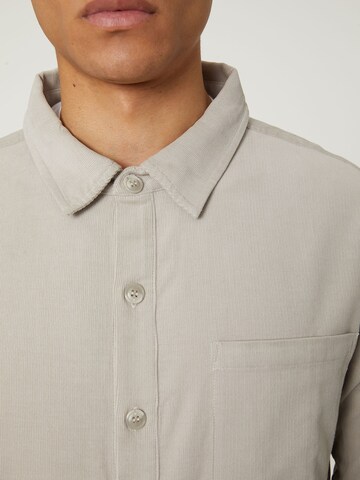 Coupe regular Chemise 'Eddi' DAN FOX APPAREL en gris