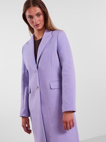 PIECES Between-Seasons Coat 'Bea' in Purple