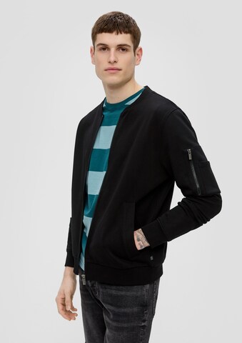 QS Sweatvest in Zwart: voorkant