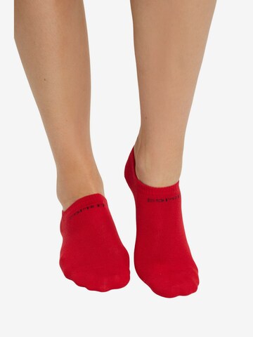 Chaussettes ESPRIT en rouge : devant